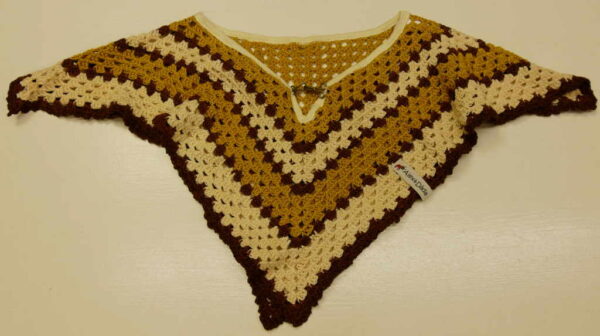 Virkad poncho barn